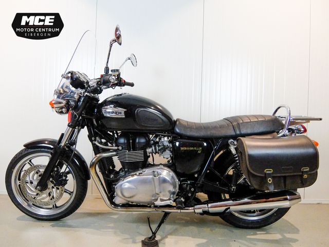 triumph - bonneville-se