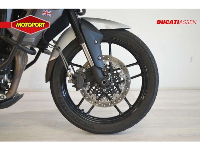 triumph - tiger-800-xrx