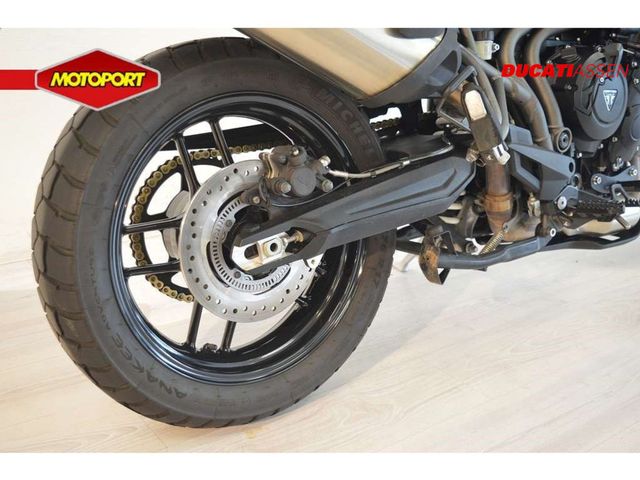 triumph - tiger-800-xrx