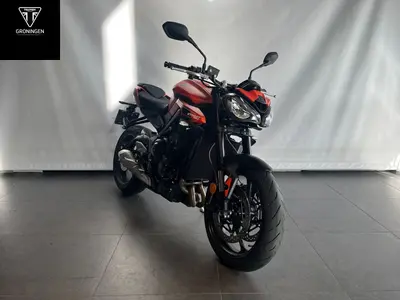 TRIUMPH STREET TRIPLE R – foto 2