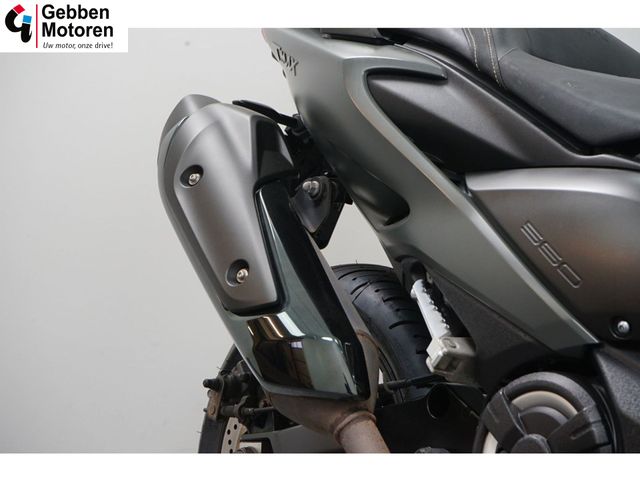 yamaha - tmax-tech-max-560