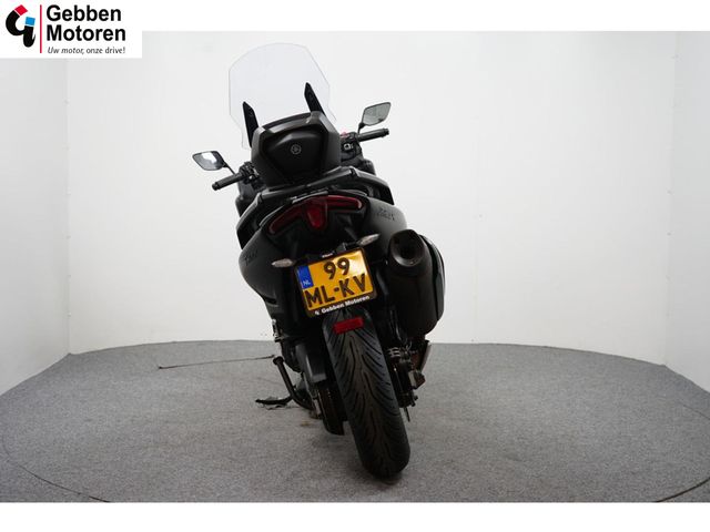 yamaha - tmax-tech-max-560