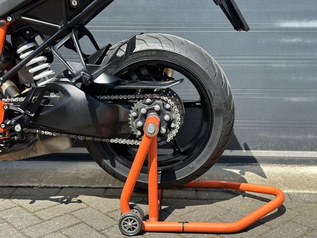 ktm - 1290-super-duke-gt