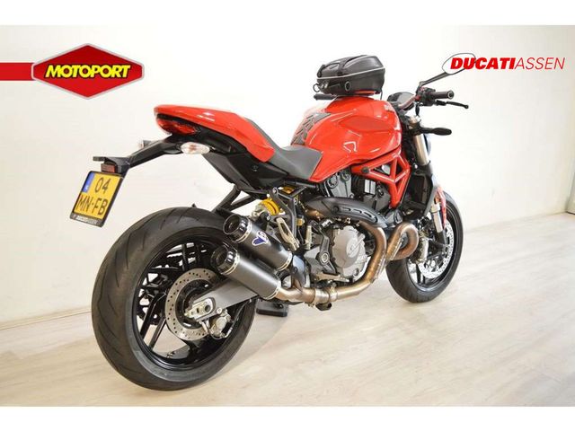 ducati - monster-821