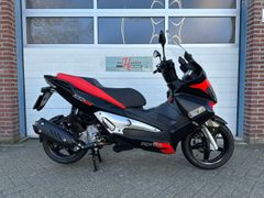 APRILIA SR MAX 300 IE