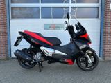 APRILIA SR MAX 300 IE