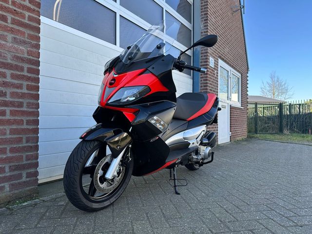 aprilia - sr-max-300-ie