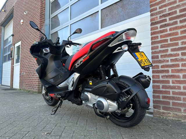 aprilia - sr-max-300-ie