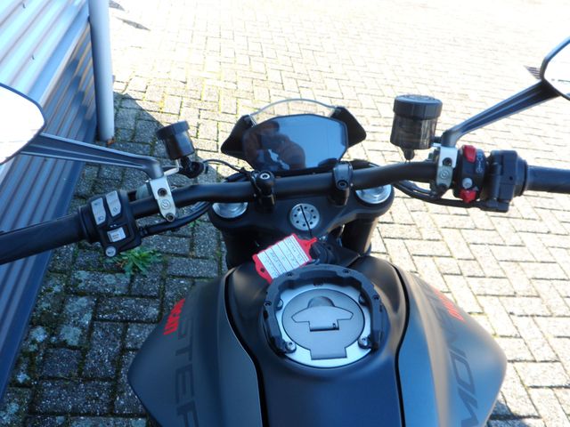 ducati - monster-plus