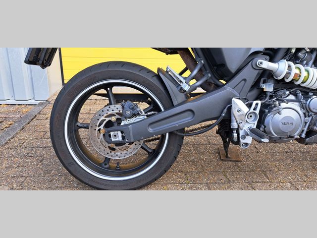 yamaha - mt-03