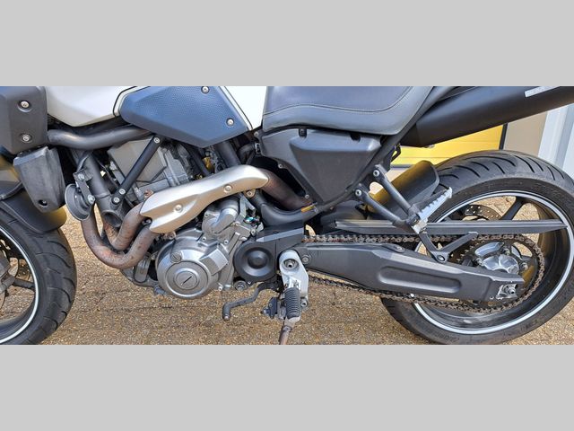 yamaha - mt-03
