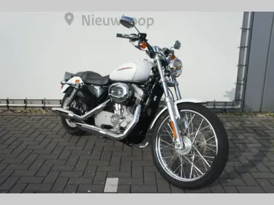 HARLEY-DAVIDSON SPORTSTER CUSTOM XL 883 C – foto 3