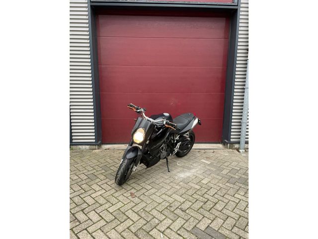 ktm - 990-super-duke