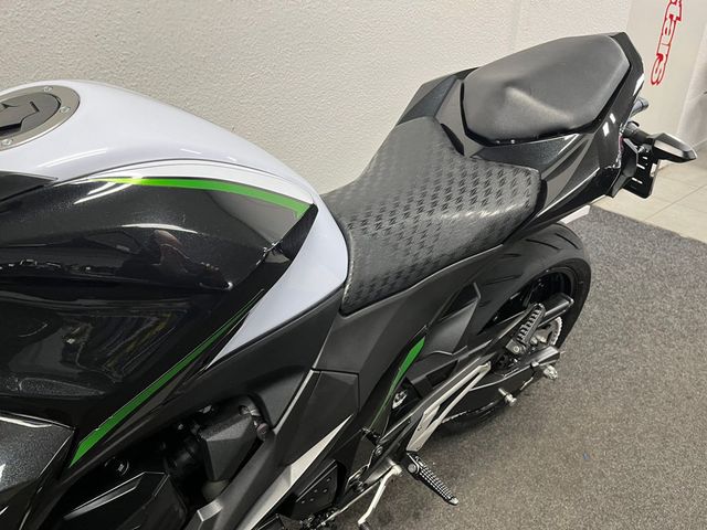 kawasaki - z-800-abs