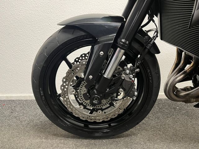 kawasaki - z-800-abs