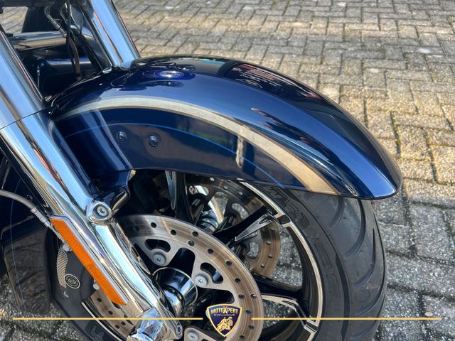 harley-davidson - electra-glide-ultra-limited-flhtk