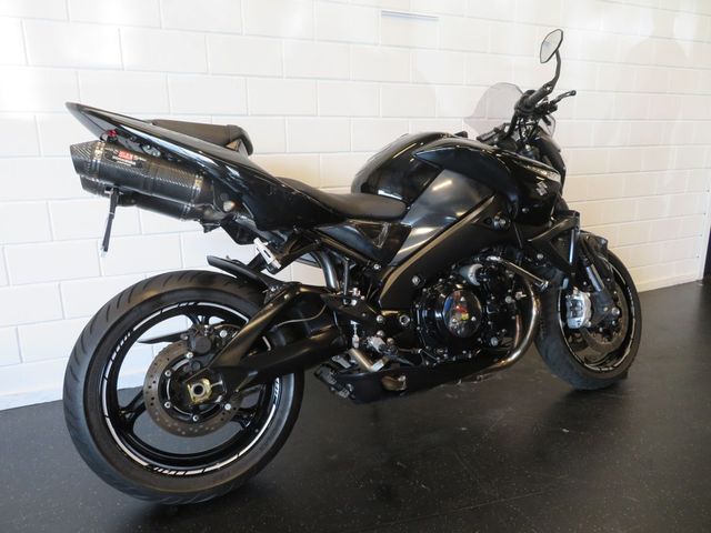 suzuki - b-king-1300