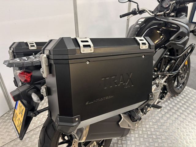 suzuki - v-strom-dl-650-abs