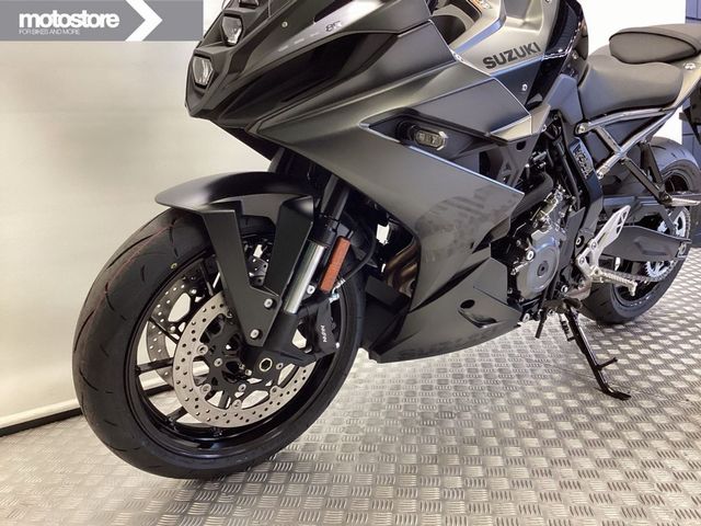 suzuki - gsx-8r