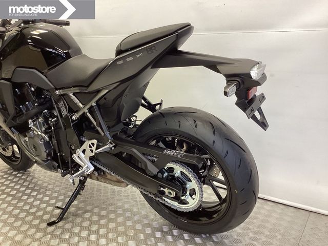 suzuki - gsx-8r
