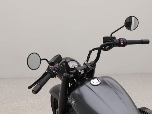 bmw - r-18