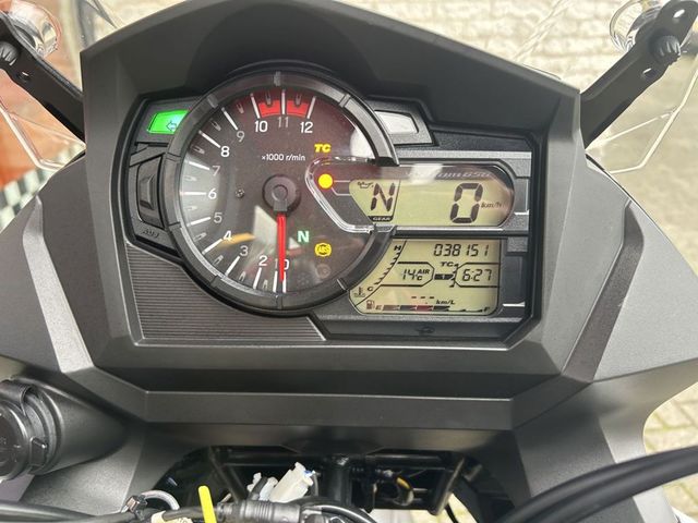 suzuki - v-strom-650-xta