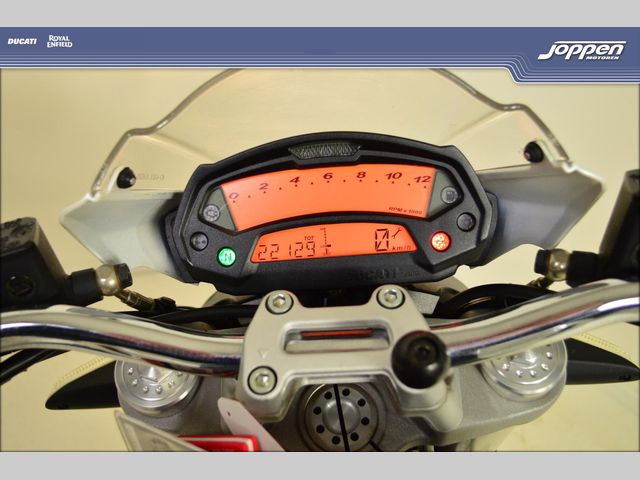 ducati - monster-696