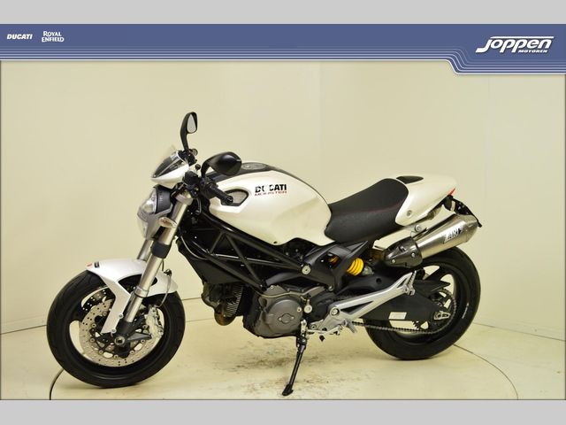 ducati - monster-696