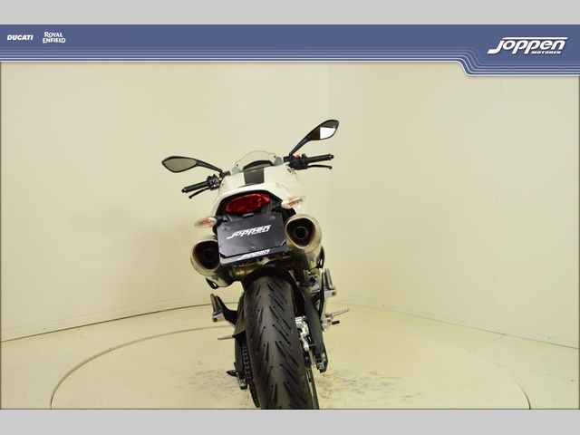 ducati - monster-696