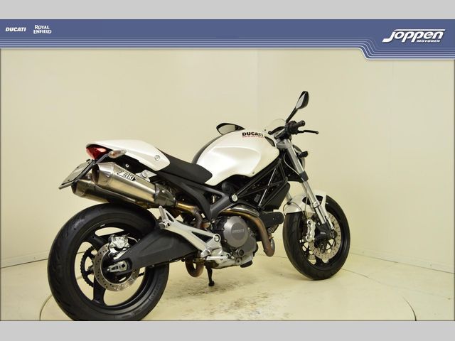 ducati - monster-696