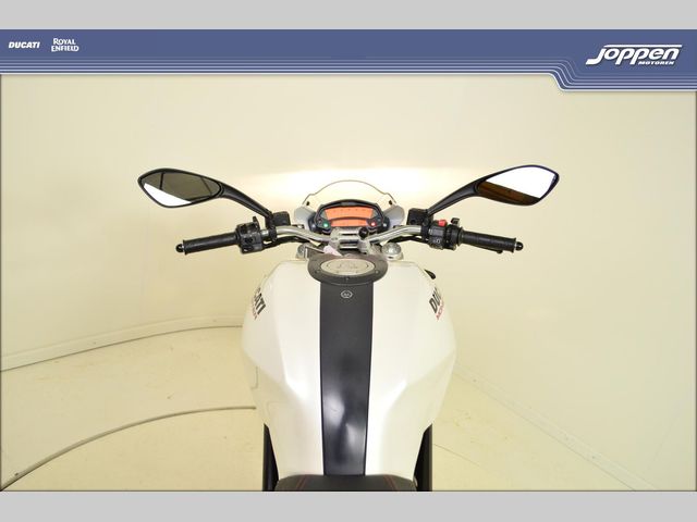 ducati - monster-696