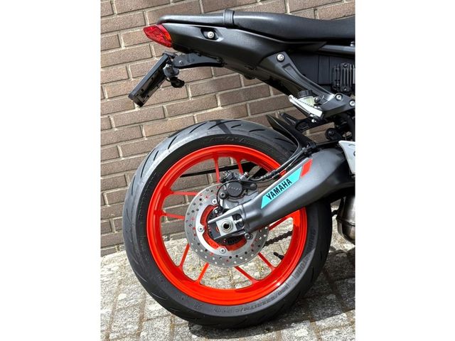 yamaha - mt-09