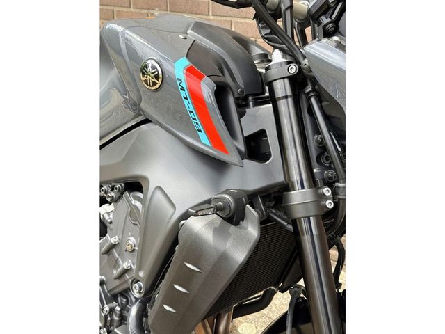 yamaha - mt-09