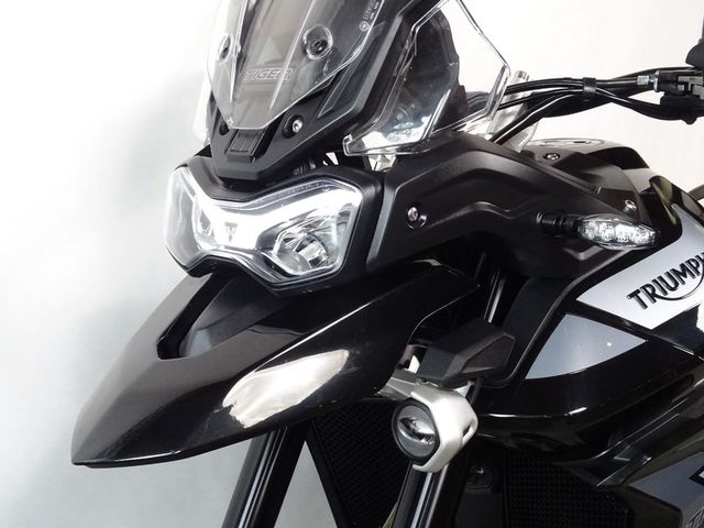 triumph - tiger-900-gt-pro