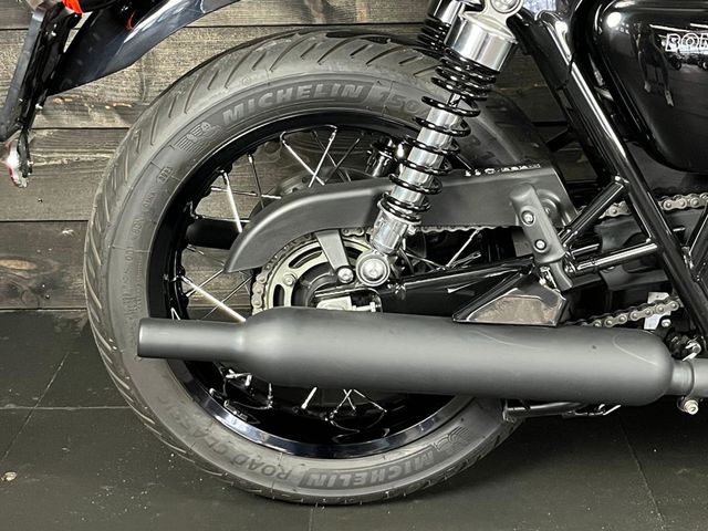 triumph - bonneville-t-120-black