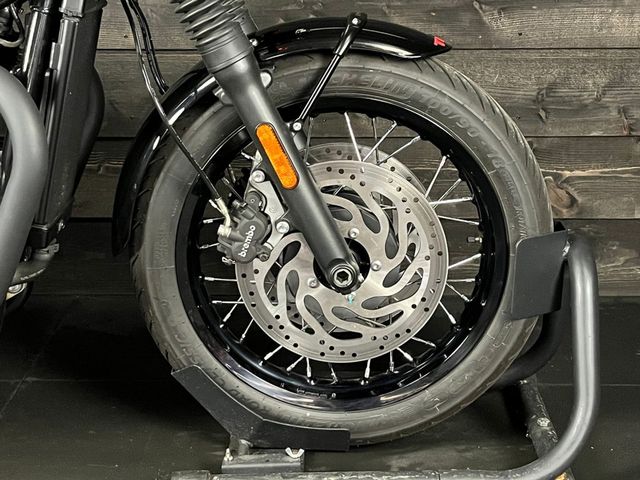triumph - bonneville-t-120-black