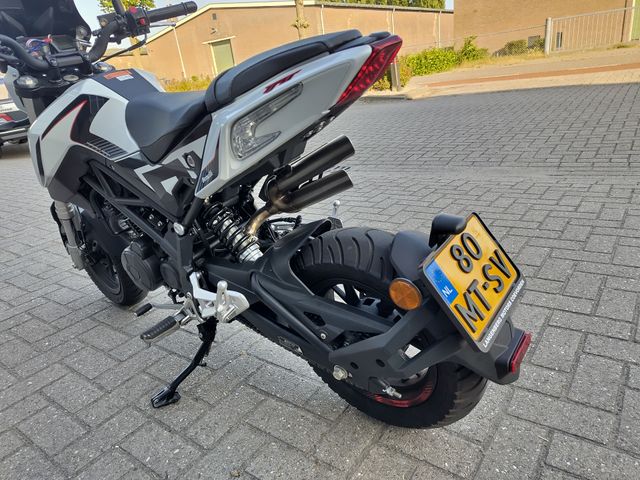 benelli - tnt-125