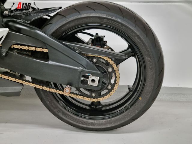 honda - cbr-1000-rr-fireblade