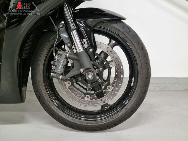 honda - cbr-1000-rr-fireblade