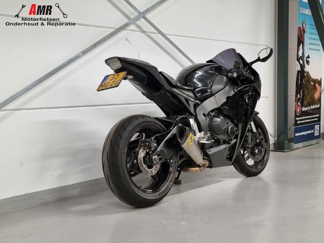 honda - cbr-1000-rr-fireblade
