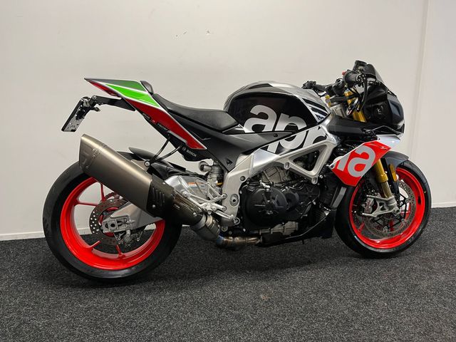 aprilia - tuono--v4-1100-factory