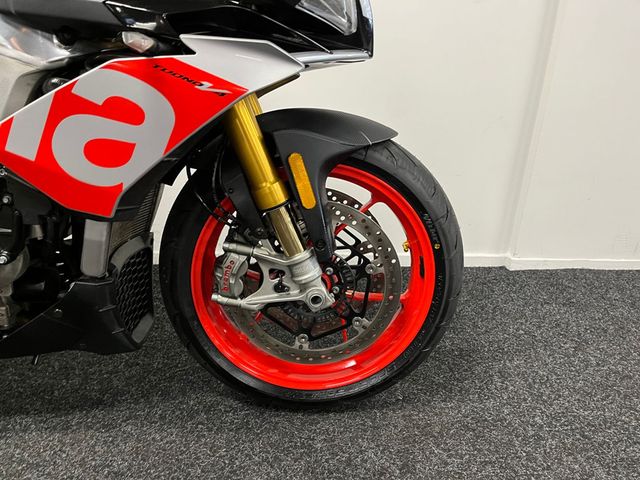 aprilia - tuono--v4-1100-factory