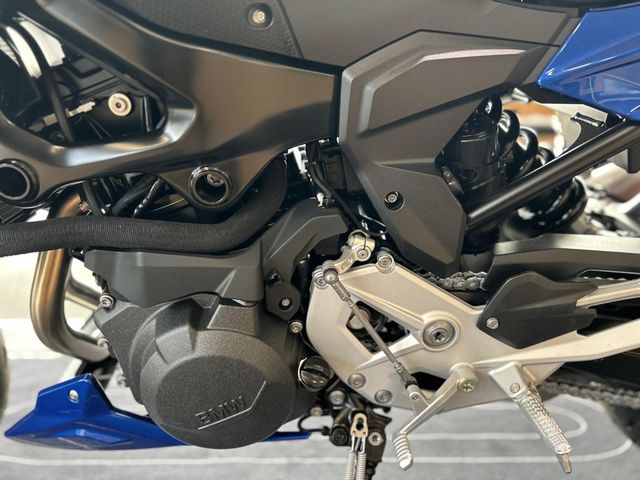 bmw - f-900-r