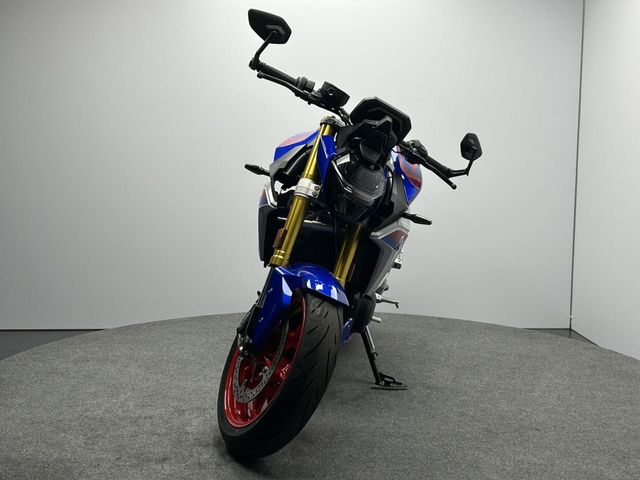 bmw - f-900-r