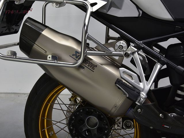 bmw - r-1250-gs-adventure