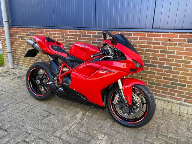 ducati - 848-evo