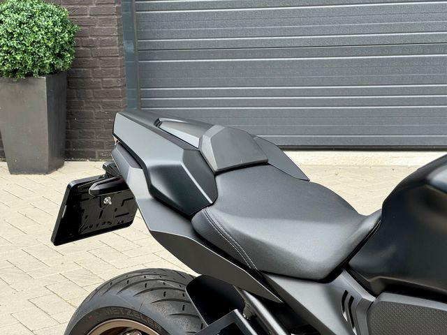 honda - cb-650-r