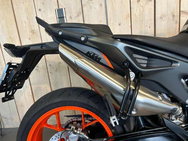 ktm - 790-duke