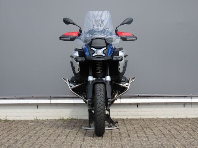 bmw - r-1300-gs-adventure