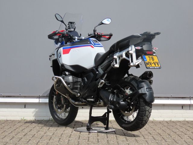 bmw - r-1300-gs-adventure